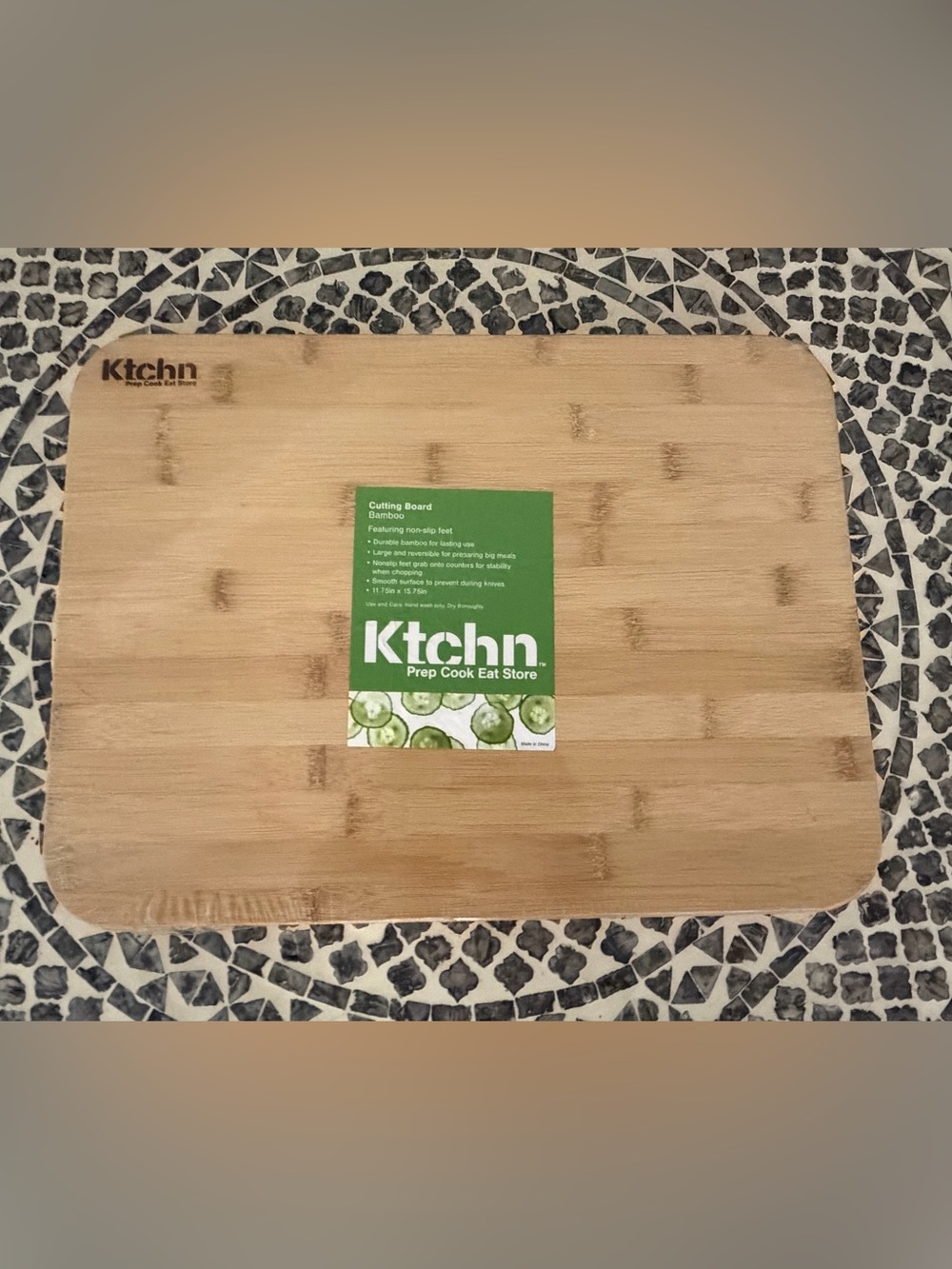 Bamboo Cutting Board - Natural Wood